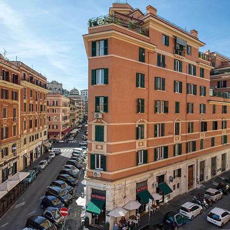 A Casa Di Roberta Apartment Rome Bagian luar foto