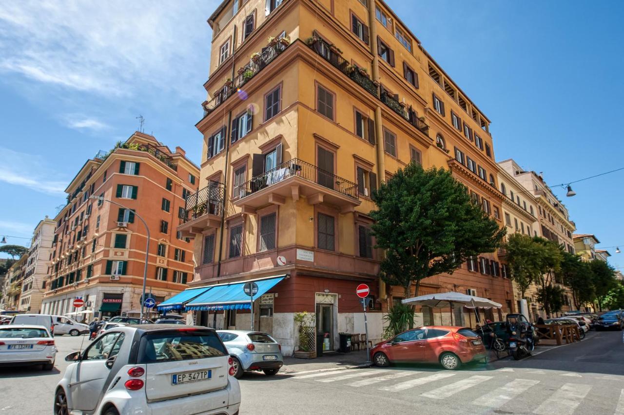 A Casa Di Roberta Apartment Rome Bagian luar foto