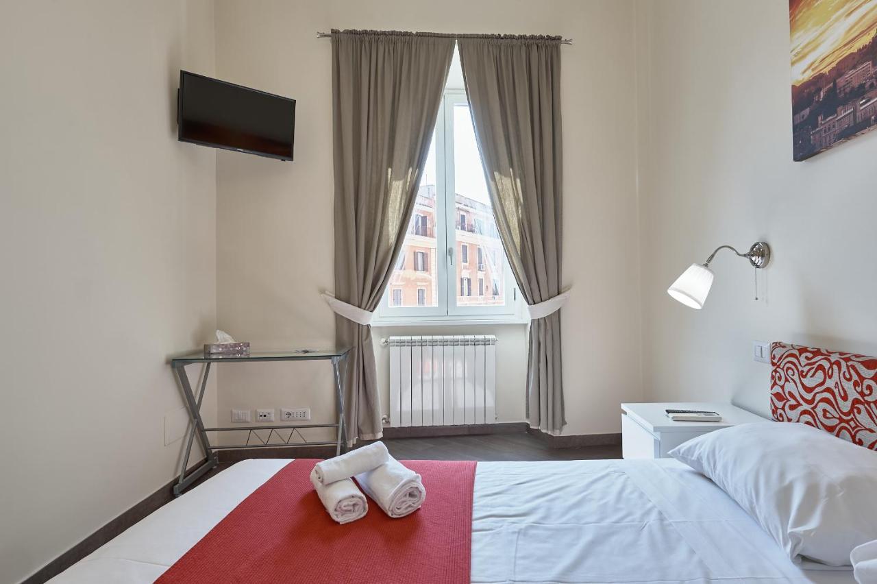 A Casa Di Roberta Apartment Rome Bagian luar foto