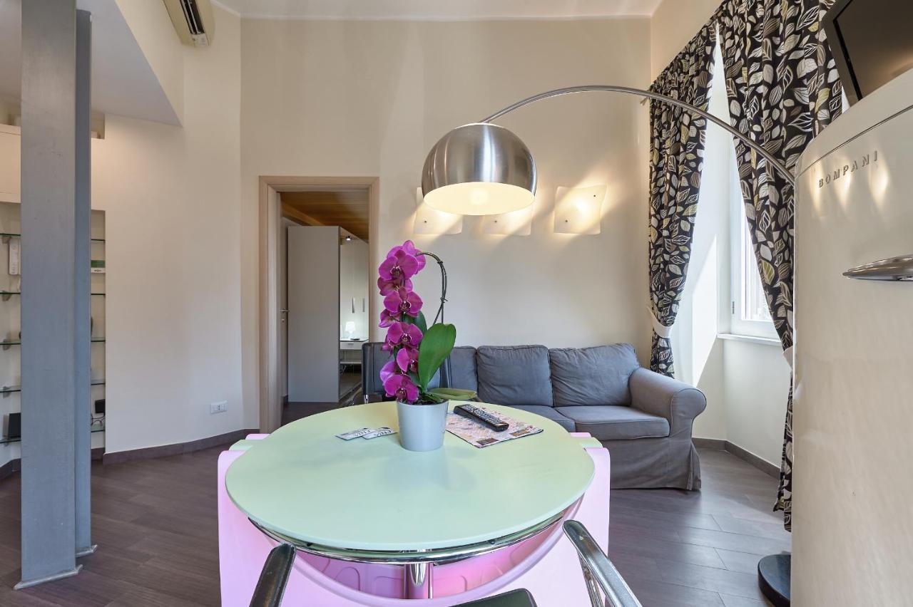 A Casa Di Roberta Apartment Rome Bagian luar foto
